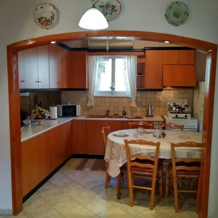 Aggelos House In