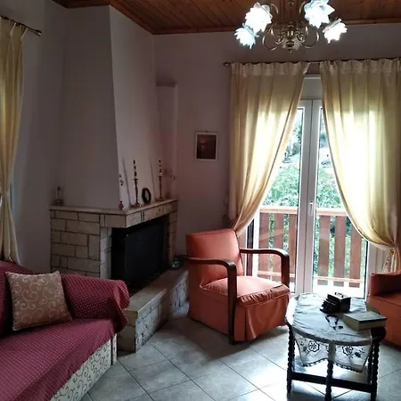 Aggelos House In 펜션 Kalamítsi