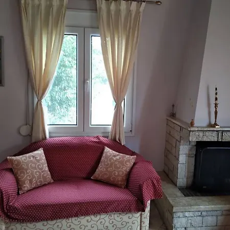 Aggelos House In * Kalamítsi