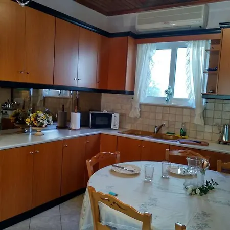 Aggelos House In