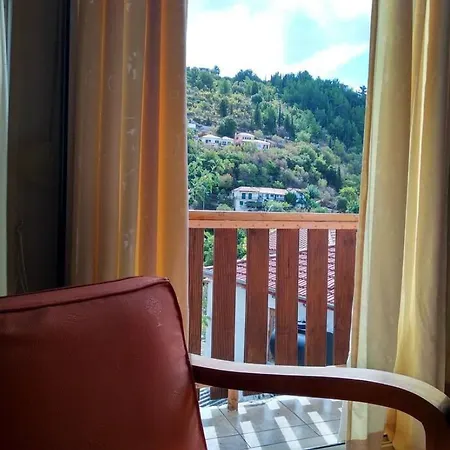 Aggelos House In * Kalamítsi