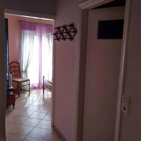 Aggelos House In * Kalamítsi